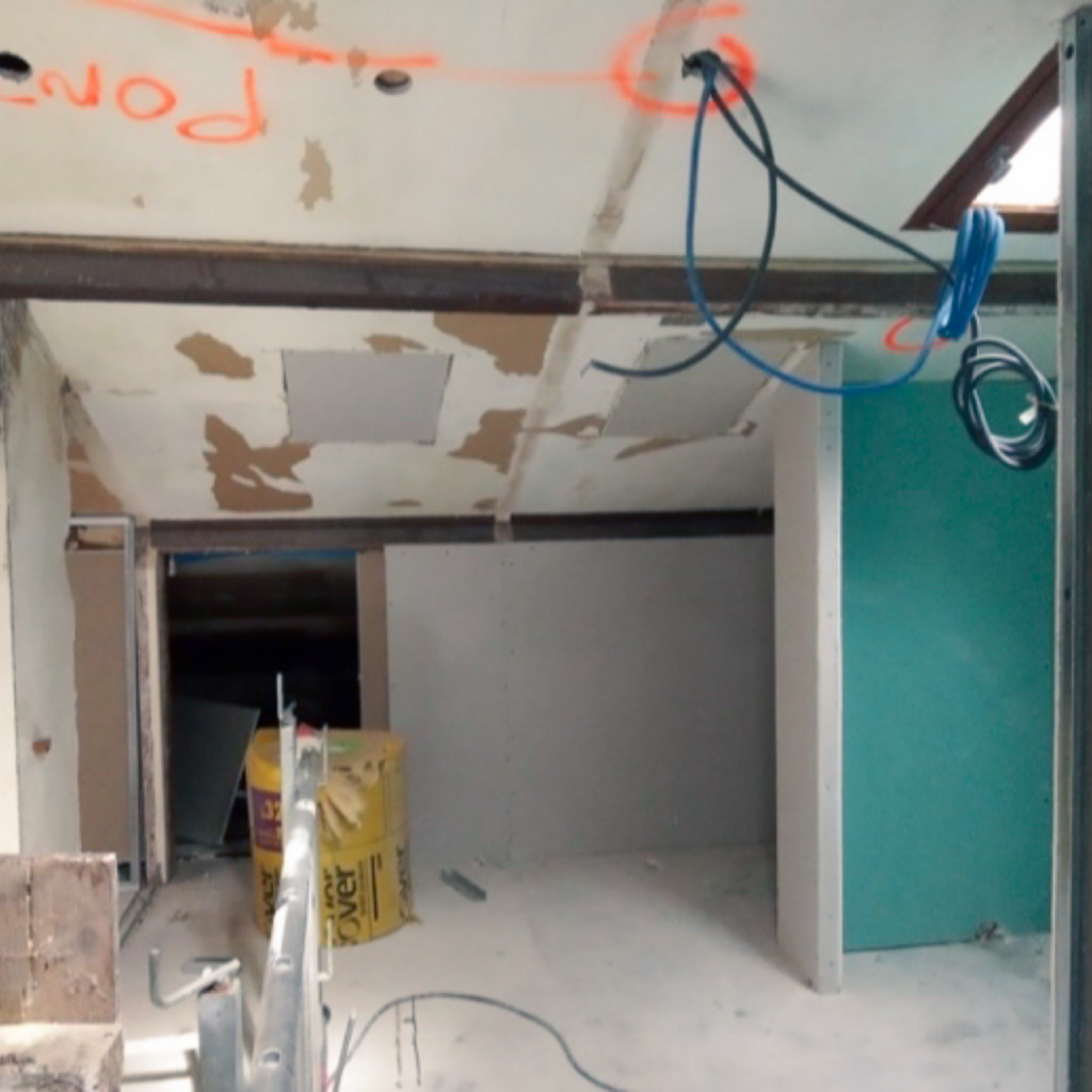 Rénovation énergétique en cours, travaux à Toulouse, AD VALIDEM à Cugnaux.