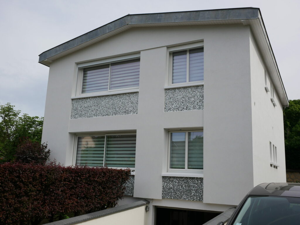 Advalidem rénovation énergétique maison moderne fenêtres fermées