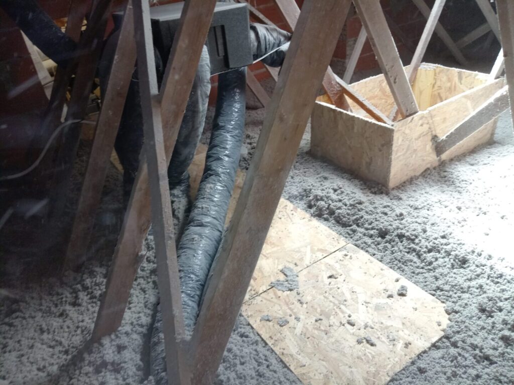 AD VALIDEM; Rénovation énergétique; Audit énergétique; Conduits isolés; Travaux en cours
