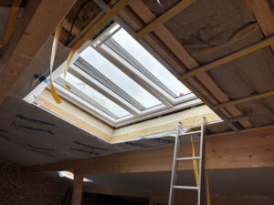 Verrière en cours d'installation pour la rénovation énergétique AD VALIDEM.