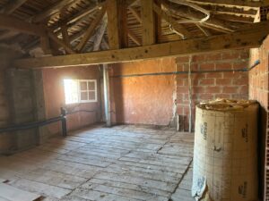 Intérieur d'un espace en rénovation, AD VALIDEM; Rénovation énergétique.